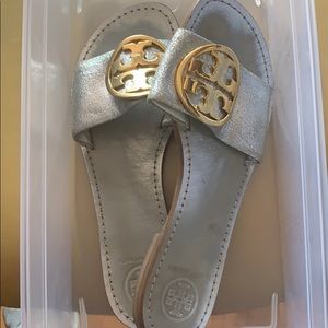 Tory burch